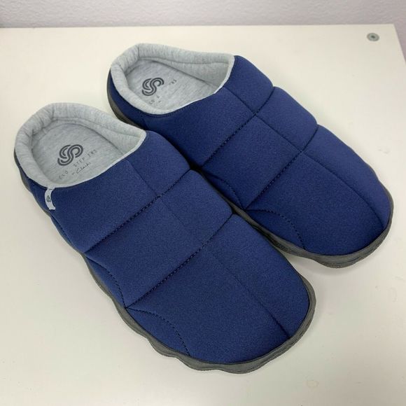 cloud slippers by clarks